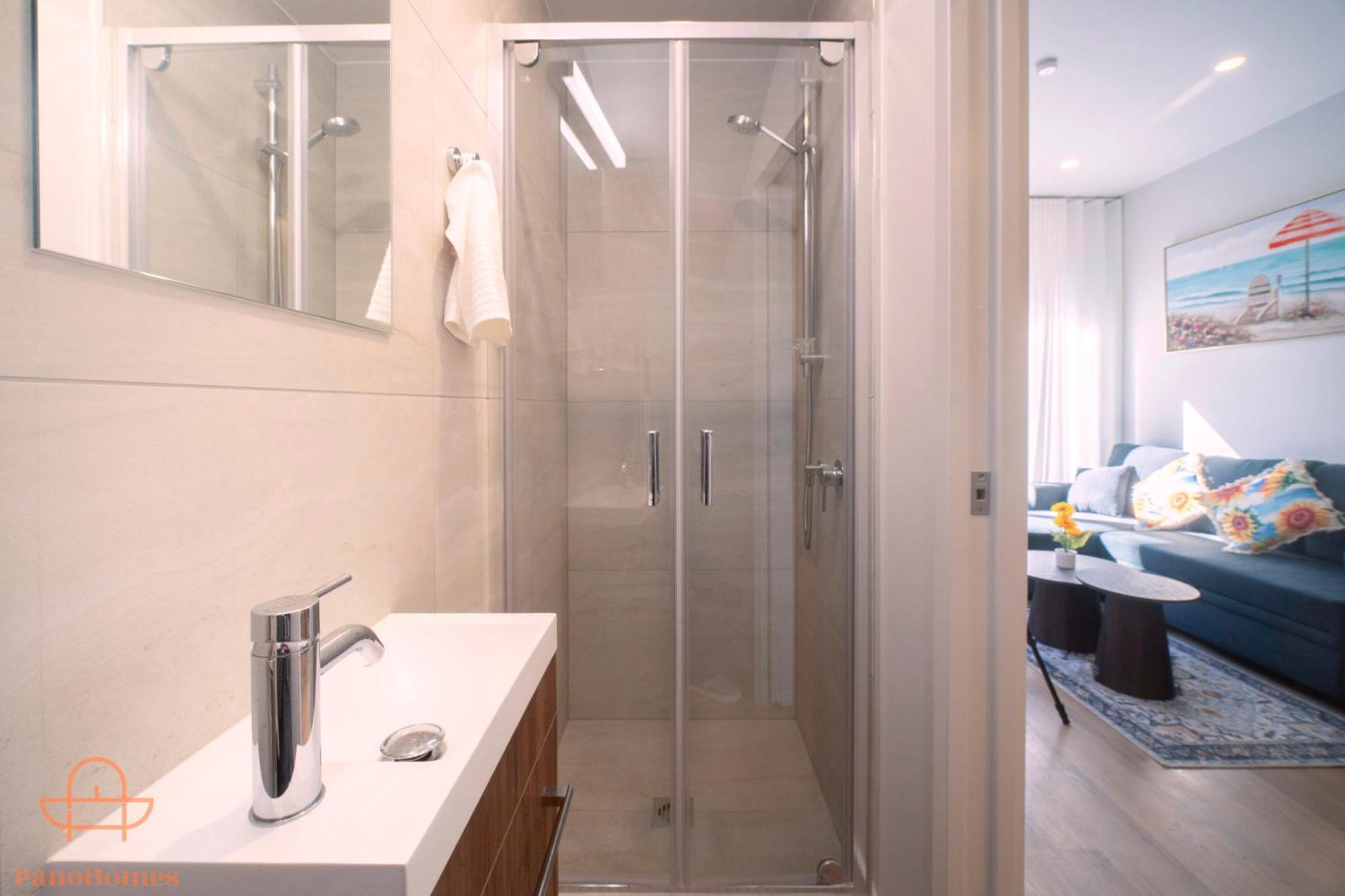 Modern Townhouse Close To City With Full Kitchen - Ellerslie Auckland Eksteriør bilde